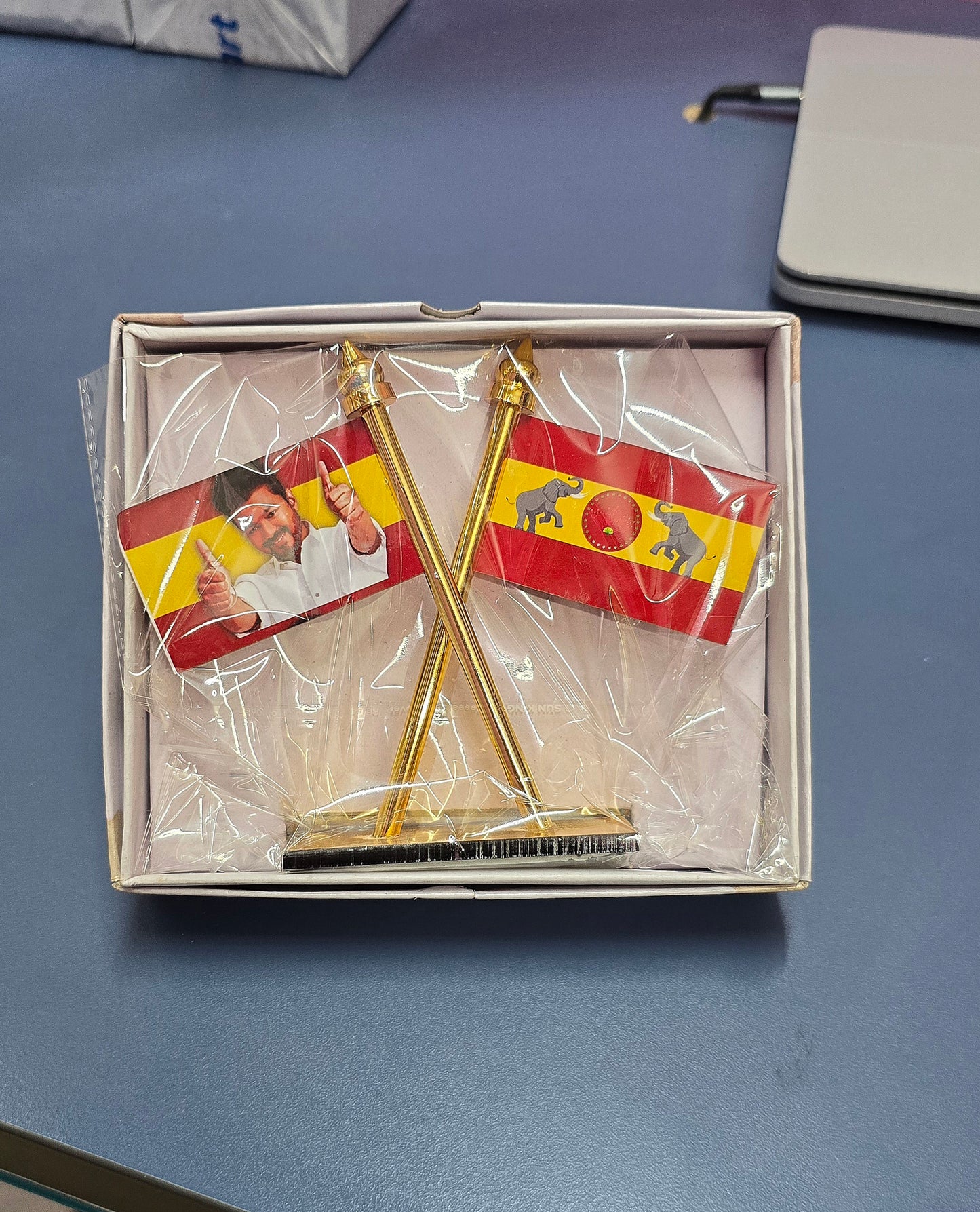 VIJAY TVK FLAG Car Dashboard full brass flag Double Sided Wind Car Dashboard Auto Office Flag